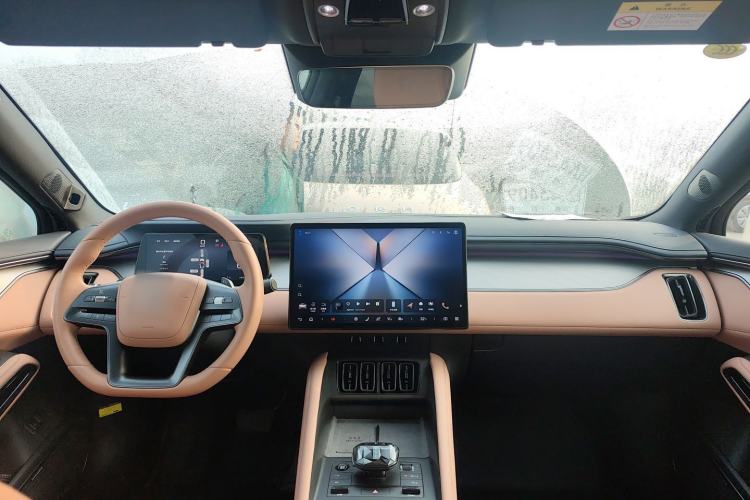 Used BYD Song L EV 2025 Intelligent Driving Version 662 km LiDAR Excellence Edition
