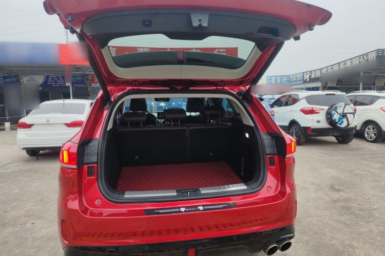 Used Wey VV6 2018 2.0T Two-Wheel-Drive Ultra-Luxury Version China V Standard