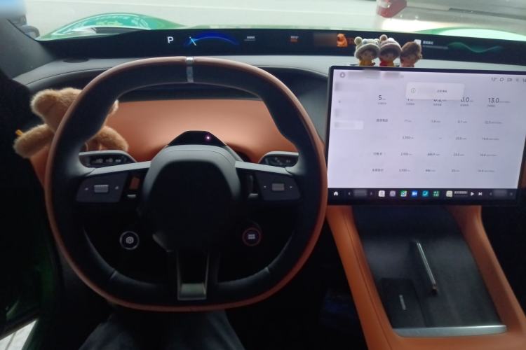 Used  YU7 2025 Ultra-Long Range Rear-Wheel Drive Version
