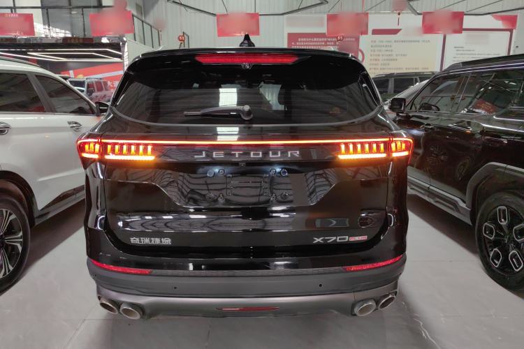 Used JETOUR X70 PLUS 2023 1.6T DCT Stronger 5-Seater
