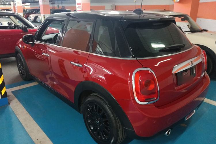 Used  MINI 2015 1.5T COOPER Fun Five-Door Edition
