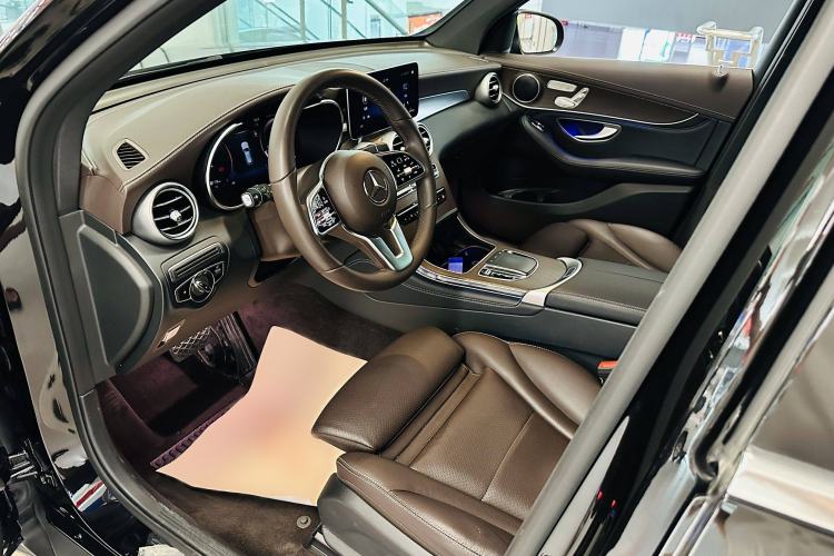 Used Mercedes-Benz GLC 2020 GLC 260 L 4MATIC Luxury Model
