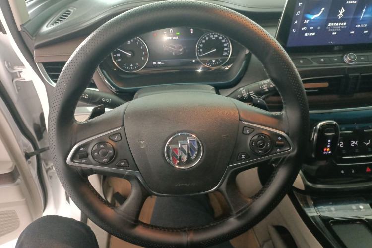 Used Buick GL8 2021 Land Cruiser Executive Class 652T Smart Luxury Model
