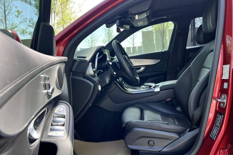 Used Mercedes-Benz GLC 2019 GLC 200 L 4MATIC
