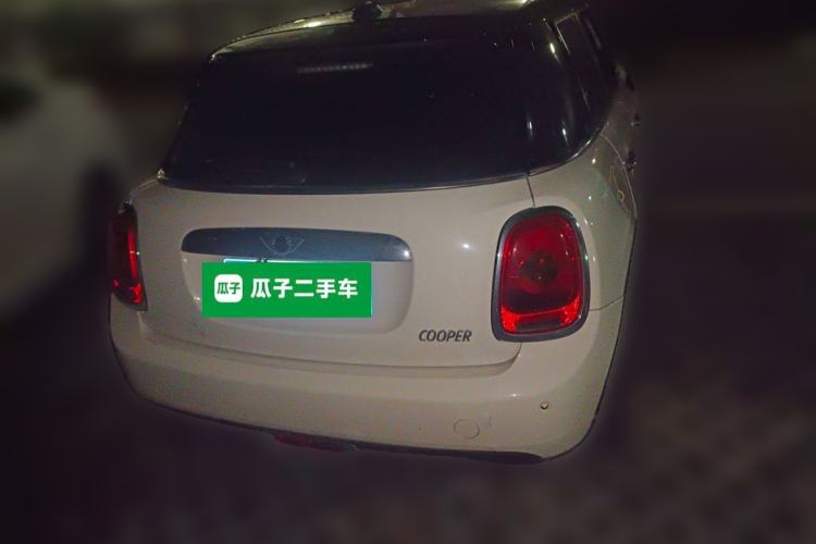 Used  MINI 2016 1.5T COOPER Five-Door Edition
