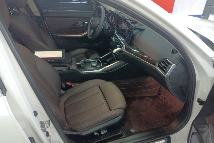 Used BMW 3 Series 2023 325Li M Sport Package
