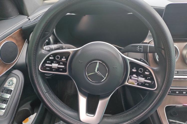 Used Mercedes-Benz GLC 2020 Facelift GLC 260 L 4MATIC Luxury Edition