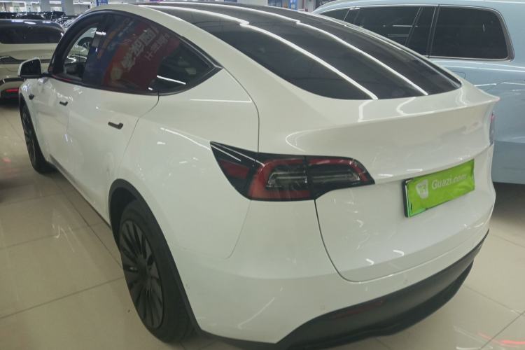Used Tesla Model Y 2022 Rear-Wheel-Drive Version
