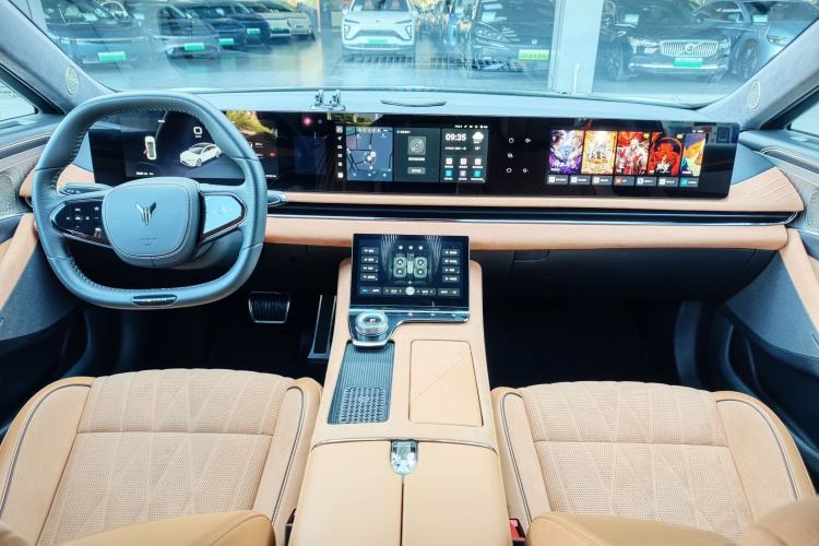 Used VOYAH PASSION 2023 Four-Wheel Drive Standard Edition