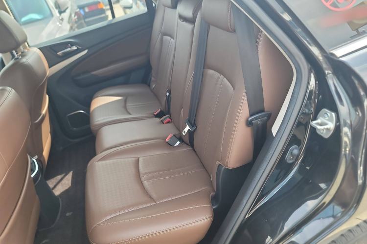 Used BYD S7 2016 1.5T Manual Luxury Edition
