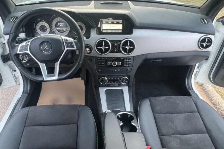 Used Mercedes-Benz GLK-Class 2015 GLK 260 4MATIC Fashion Edition Ultimate Version
