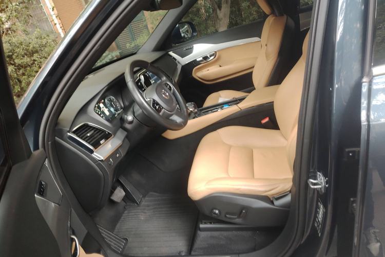 Used Volvo XC90 2018 T6 Zhiyi Edition 7-Seater
