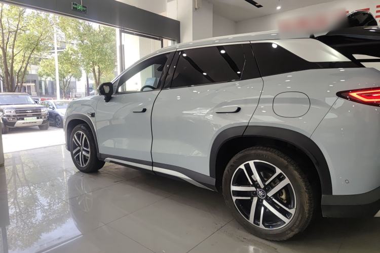 Used BYD Song L DM-i 2025 Intelligent Driving Version 112 km Beyond-Range Type
