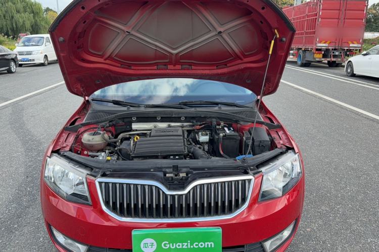Used Skoda Octavia 2015 1.6L Automatic Yijie Edition
