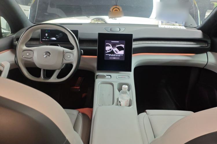 Used Nio ES6 2024 75 kWh
