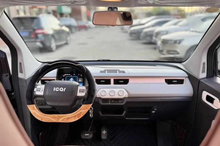 Used Chery QQ Ice Cream 2022 120km Conical Shape Lithium Iron Phosphate
