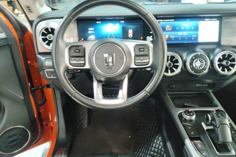 Used Tank 300 2021 City Edition 2.0T—Truly Stylish