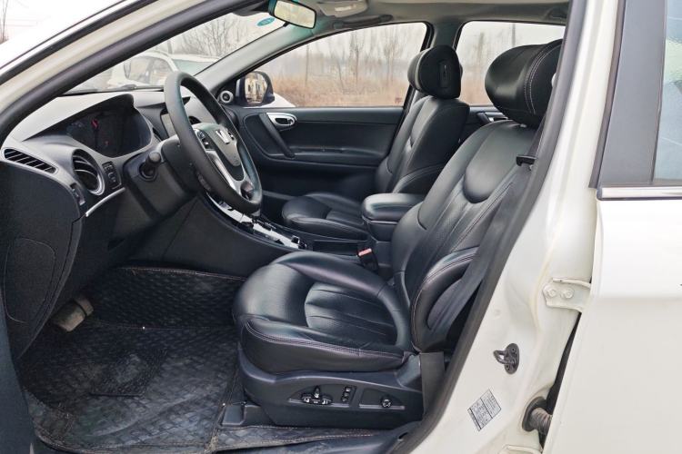 Used Luxgen Great 7 SUV 2014 2.2T Two-Wheel-Drive Smart Version