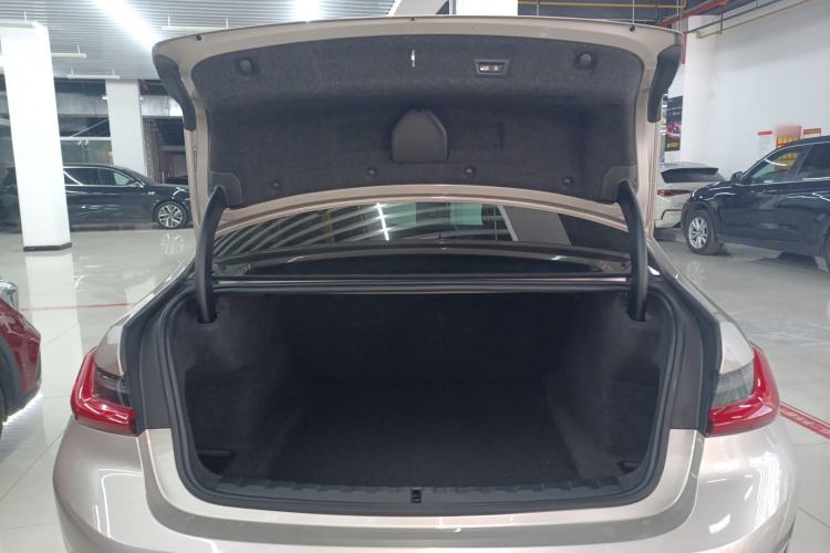 Used BMW 3 Series 2020 325Li First Edition
