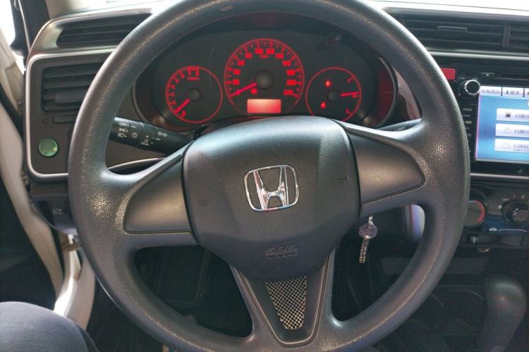 Used Honda City 2015 1.5L CVT Comfort Version
