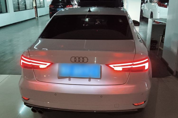 Used Audi A3 2020 Restyled Limousine 35 TFSI Ambition Version China VI
