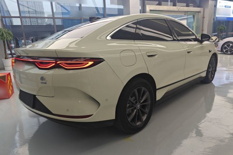 Used BYD Qin L 2025 EV 545KM Beyond Version
