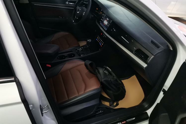 Used Volkswagen Lavida 2022 280TSI DSG Luxury Edition
