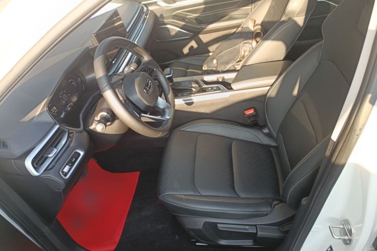 Used Geely Auto Emgrand 2022 4th Generation 1.5L CVT Luxury Model
