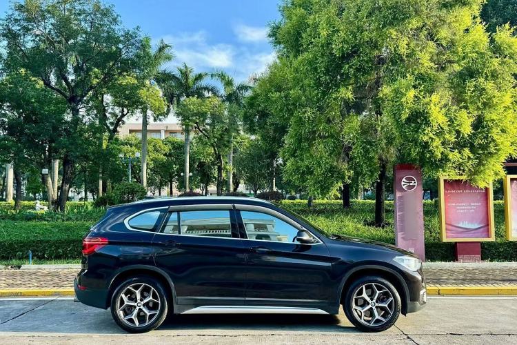 Used BMW X1 2019 xDrive20Li Luxury Model
