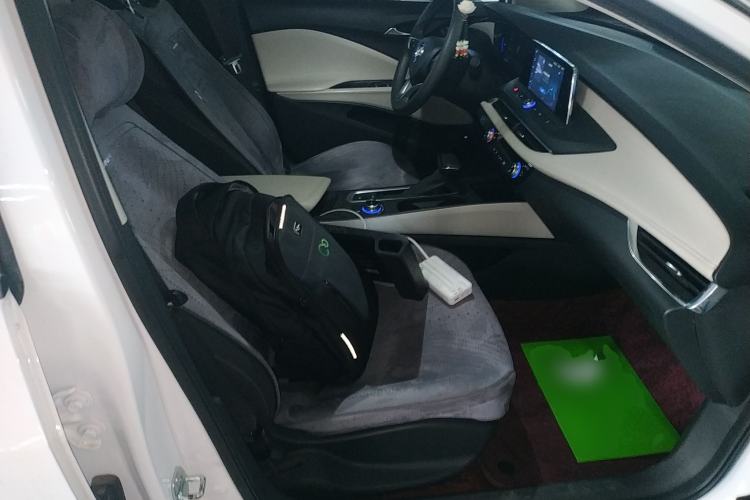 Used Buick Velite 6 2020 Plug-in Hybrid Connected Fashion Model
