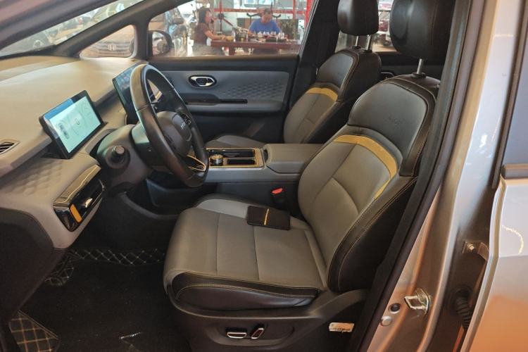 Used AION Y 2022 70 Intelligent Edition Lithium Iron Phosphate
