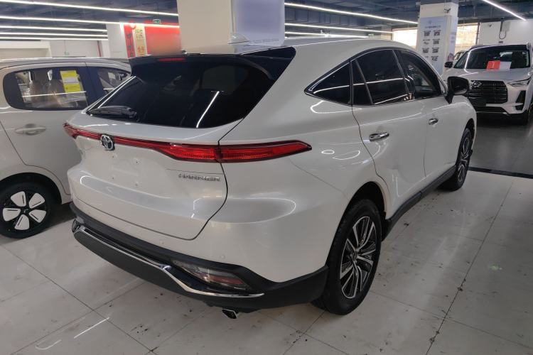 Used Toyota Harrier 2022 2.0L CVT Two-Wheel Drive Luxury Edition