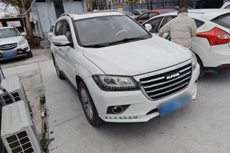 Used Haval H2 2016 Red-Label 1.5T Manual Two-Wheel Drive Luxury Model