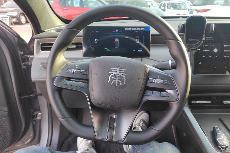 Used BYD Qin PLUS 2025 DM-i Smart Drive 55KM Leading Model
