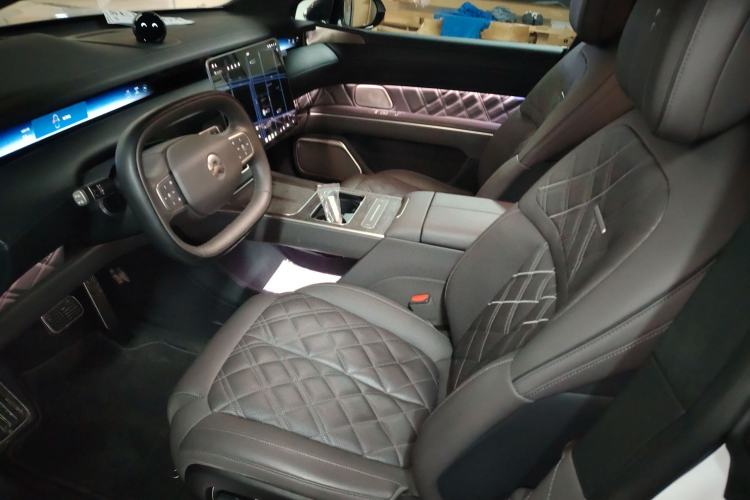 Used Nio ET9 2025 100 kWh
