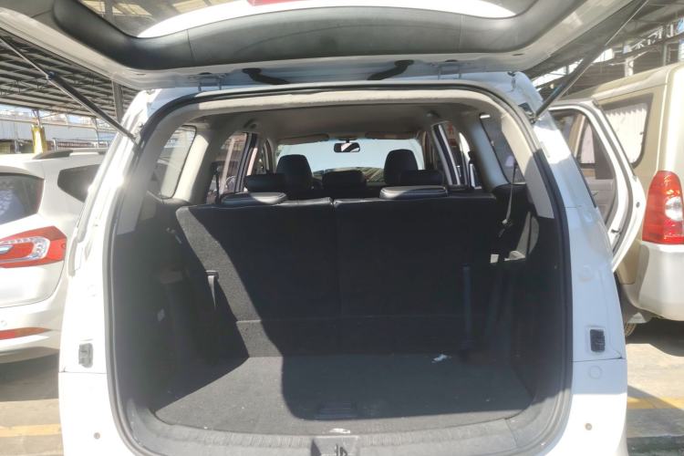 Used Baojun 730 2019 1.5T CVT Fashion Model 7 Seats China VI Emission Standard