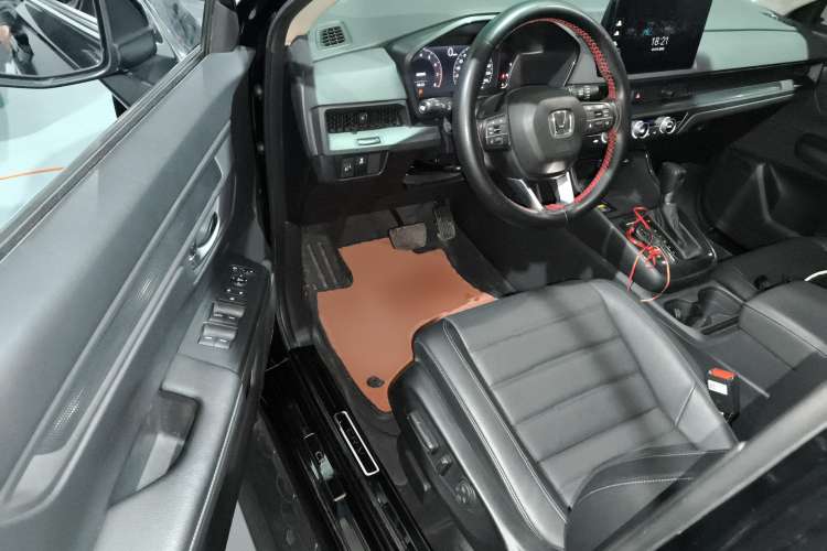 Used Honda CR-V 2023 240TURBO Two-Wheel-Drive Luxury Version 5 Seats
