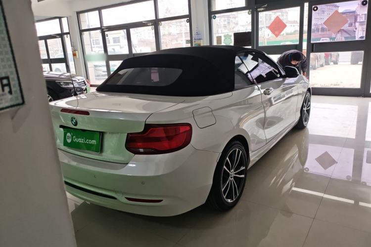 Used BMW 2 Series 2018 220i Convertible Coupe Sports Design Package
