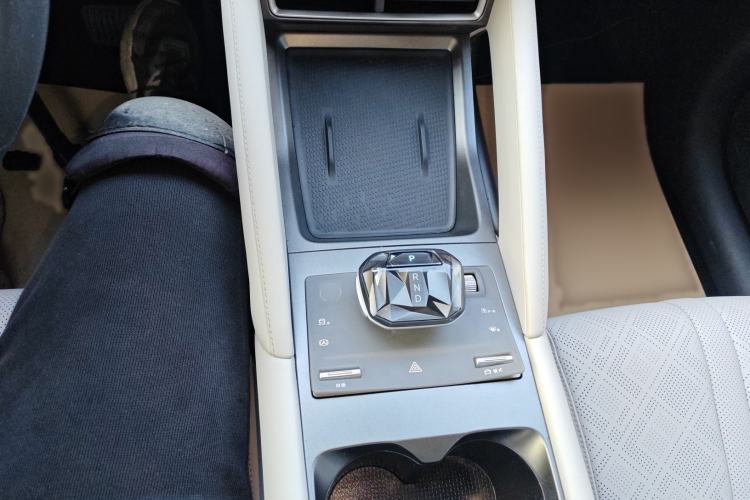 Used BYD Yuan UP 2024 301KM Leading Edition