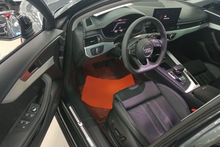 Used Audi A4L 2022 40 TFSI Luxury Dynamic Model