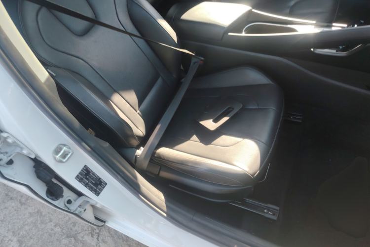 Used Hyundai Elantra 2022 1.5L CVT LUX Prestige Edition