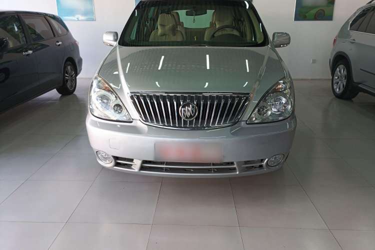 Used Buick GL8 2014 2.4L Classic Edition
