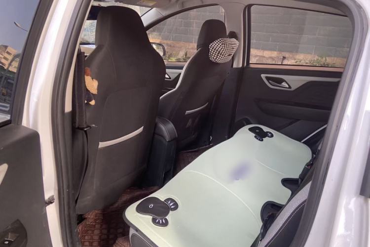 Used SOL E10X 2021 302 km Range Fashion Edition 31.4 kWh
