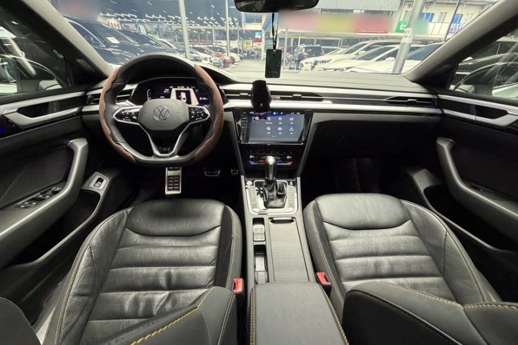 Used Volkswagen FAW-Volkswagen CC 2023 380TSI Striking Edition
