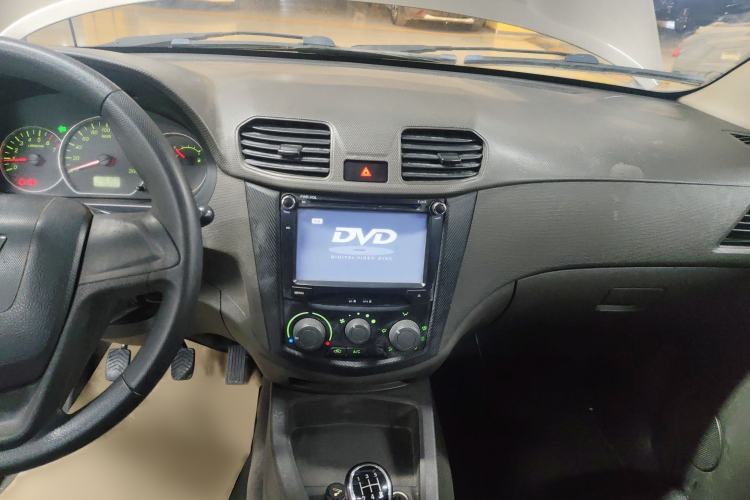 Used Wuling Hongguang 2015 1.5L S Base Model China IV
