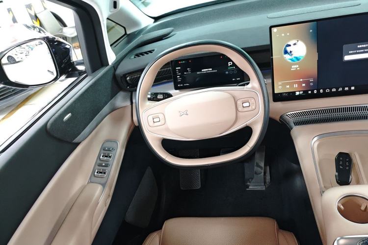 Used XPeng X9 2024 610 Long-Range Pro