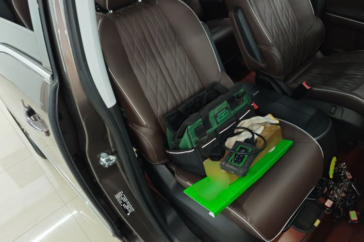 Used Buick GL8 2022 Land Business Class 652T Luxury Model