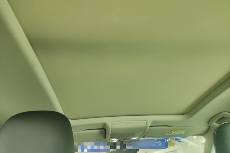 Used Volkswagen Tiguan L 2024 Outstanding Model 330TSI Automatic Two-Wheel Drive R-Line Dragon Glory Edition
