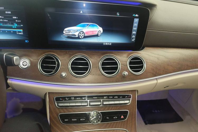 Used Mercedes-Benz E-Class 2019 E 200 L
