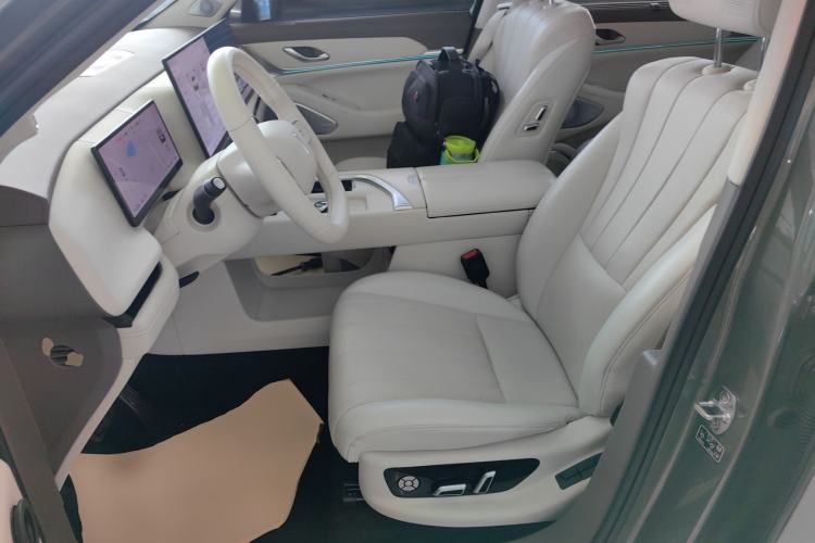 Used Wey Lanshan 2025 Four-Wheel Drive Max
